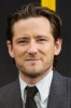 photo Lewis Pullman