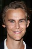 photo Rhys Wakefield