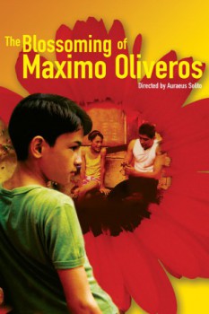 poster The Blossoming of Maximo Oliveros  (2005)